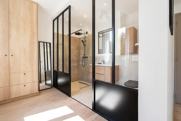 Salle de bain @ La Note bleue en Luberon
